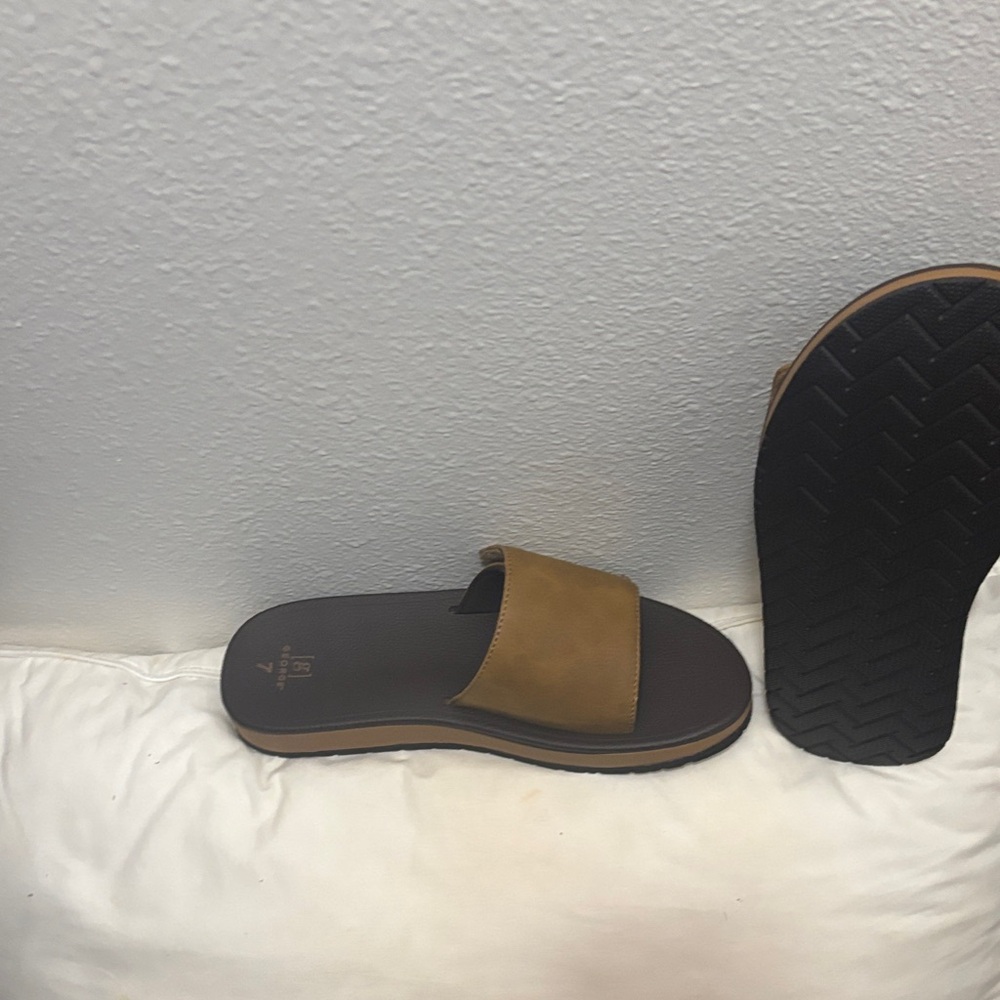 Men's Brown Slide Sandals - Casual Leather-Look Strap